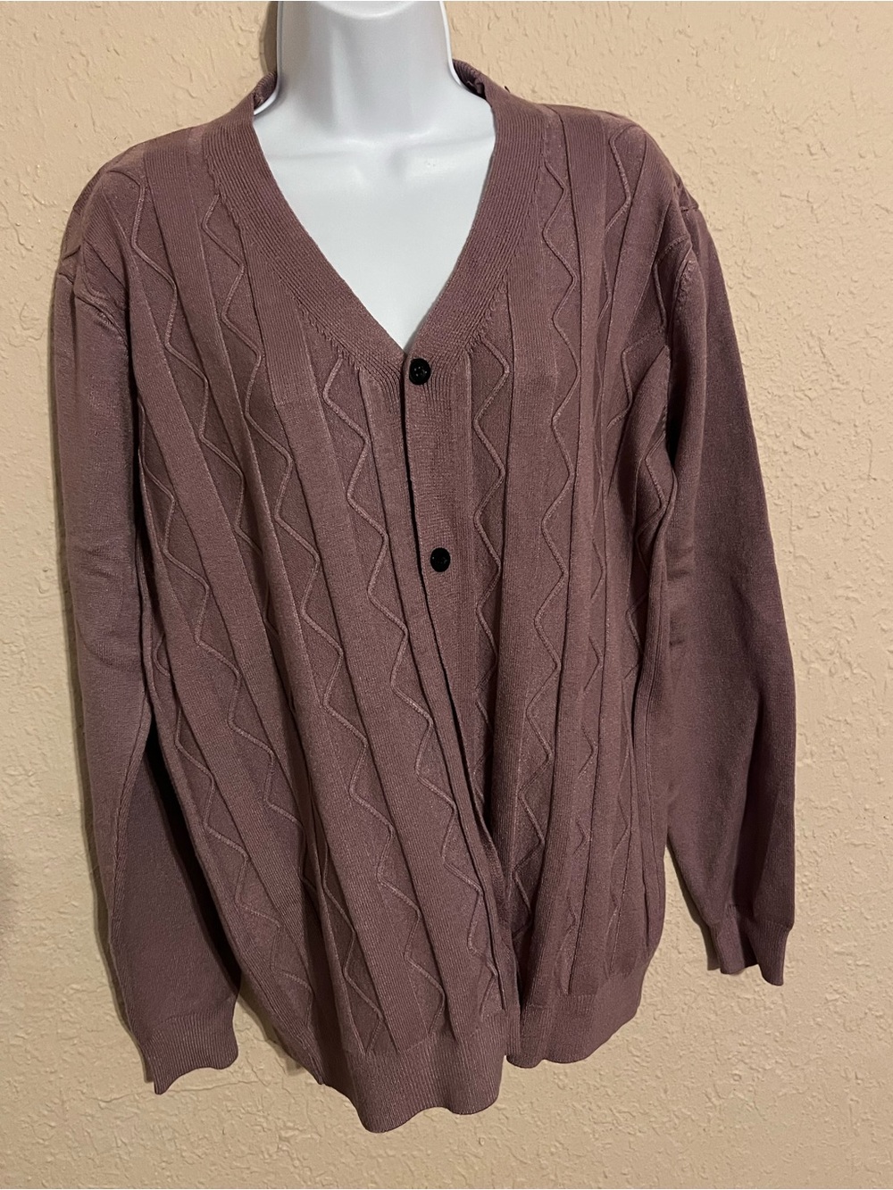 Women’s V-Neck Cable Cardigan Sweater in Mauve